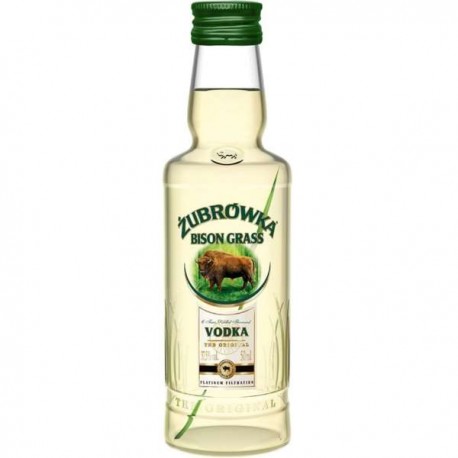 ▷▷▷ Mini bouteilles de vodka polonaise ZUBROWKA au meilleur